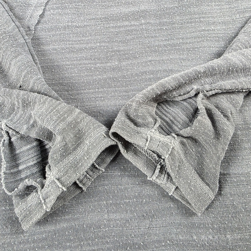 We The Free People Top Small Distressed Gray Long Tunic Grunge Thumb Holes - Picture 11 of 13